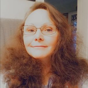 Meet your Posher, Mae